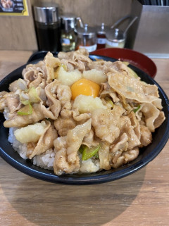 【画像】伝説のすた丼「お金ないけど腹一杯食いたいだろ、食え！w」
