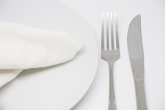 【恋愛】好きな人をご飯に誘いたい。どう声をかければいい？