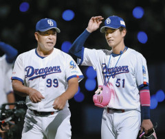 井上一樹「波に乗るまで難しいところがある。これから昇ると信じている」