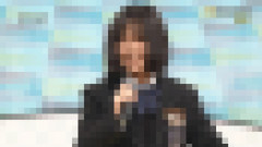 【放送事故】NHKに出演した16歳JKさん、とんでもないシューズを履いてしまうｗｗｗ