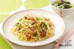 【悲報】塩焼きそばとか言うソース焼きそばに完敗してる焼きそば
