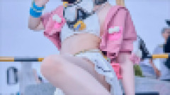 【画像】コスプレイヤーさん、見えてはいけないものがハミ出してしまう