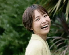 【朗報】渡邊渚、「世界に一つだけのコースター」を販売wwwwwwwwww