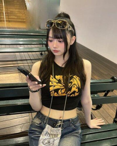 【画像】鳥取県最カワ恵体JKの私服姿♥