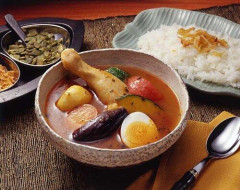 【悲報】チキンカリー辛さ1.5番を食い逃げした若者さん、ネットに晒され人生終了ｗｗｗｗｗｗｗｗｗｗ