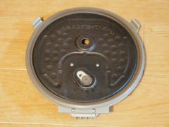 【閲覧注意】『炊飯器のフタ』を洗ってない人、こうなる →