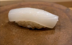 ワイの寿司屋で食べたイカみてみて