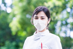 【画像】顔に胸を押し付ける美人歯科衛生士さん♡♡♡♡♡♡