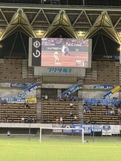 ◆悲報◆死闘の天皇杯終了直後フクアリのビジョンでプロ野球が写ってしまう