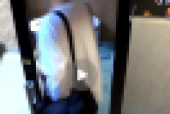 【悲報】チキンカリー「辛さ1.5番」を食い逃げした若者、防犯カメラ映像を公開されネット騒然ｗｗｗｗｗｗｗｗｗｗ