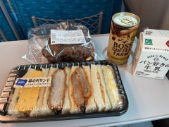 イギリス人「日本の円がボロボロすぎて安く豪遊出来てしまう」