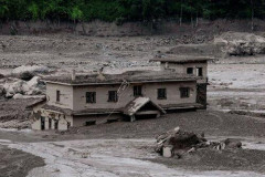 【戦慄】昨日のネパール洪水、お前らの想像の120倍やばい・・・・・・・・・