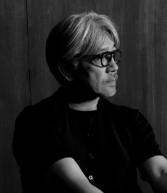 【衝撃】坂本龍一「日本が狂ったのはダウンタウンのせい、関西ノリが日本人から秩序を奪った」