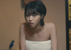 【画像】元乃木坂46の西野七瀬さん、人妻になり鼻デカおばさんに