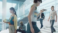 20年前に出たPSP「音楽聴けます。ゲームできます。インターネットできます」←これ