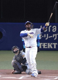 【朗報】中日細川＆サノー、20号到達！16年ぶりの快挙に竜党歓喜