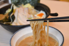 つけ麺、美味いのは最初の2口までｗｗｗｗｗ