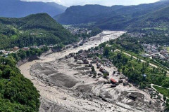 【動画】ネパールの洪水がヤバい、想像の1000倍くらいレベチ