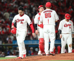 カープ栗林6.2回6失点KO。勝田タイムリーで反撃も満塁で佐々木痛恨併殺。4連勝ならず【広島6-1DeNA/試合結果】