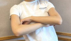 【画像】鈴木奈々(38)の私服、想像の500倍えっちで草wwwwwww