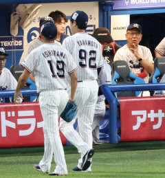 ヤクルト　6連敗で今季ワーストの借金13　大混戦の3位争い　池山監督「皆で一戦一戦、戦うしかない」