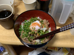 【画像】家で作った豚丼のクオリティがヤバすぎると話題にｗｗｗｗ