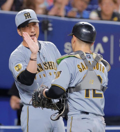 藤川球児「明日からは甲子園なので　「進塁、進塁」　という野球に変わります」