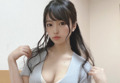 【悲報】セクシー女優さん「もう富豪の相手だけしてぬくぬく暮らしたいのだよ」→