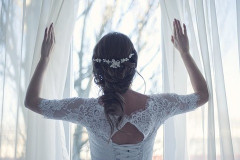 【朗報】ワイ24歳会社員19歳女子大生と結婚す。