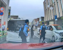 【動画】東京で撮影されたこのセレナ、さすがに邪魔すぎて（ノ∇`）