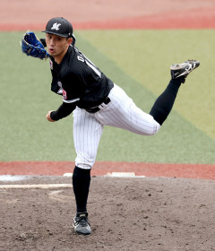 小島はあからさまにソフトバンク戦避けるようになったけど、来期の契約どうすんだろ
