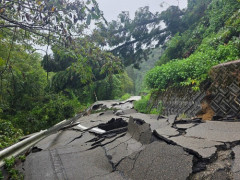 【悲報】地球さん、日本列島をオモチャにして遊んでしまう…