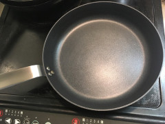 【 画 像 】新しいフライパン買ったんだがｗｗｗｗｗｗｗｗｗｗｗｗ