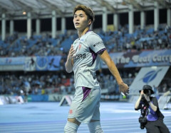 韓国人サッカー選手、韓国が弱すぎて日本代表入りを目指すｗｗｗｗｗｗｗｗ