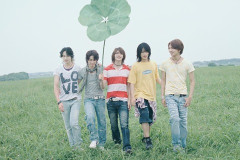 【悲報】新男性5人組アイドルに嵐ファンが難癖。「モノマネかよ」「嵐っぽさを狙うな」 （※画像あり）