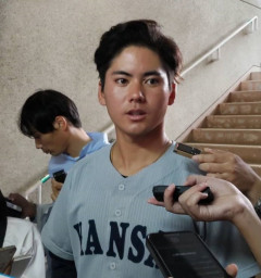 金丸夢斗、顔が変わる