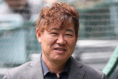 福留孝介が選ぶベストナイン、先輩から圧力がかかる