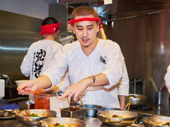 【悲報】有名インフルエンサーの蟹ラーメン、食中 毒で76人が体調不良に。食材使い回し疑惑が浮上