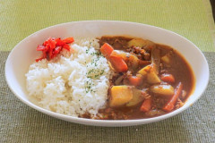 アホがカレーに入れがちな隠し味www