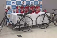【迷惑】少年達「パトランって知ってます？パトカーに消火器を噴射して怒った警察から逃げる遊びです」→逮捕…