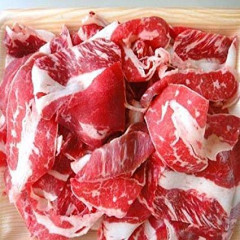 清掃の仕事中に倒れている人を介抱したことで超美人の超お嬢様と交際することになった　→　彼女「初めてカレー作る」俺「（100g1500円の肉！？）肉はもっと安くてもいいと思うよ」彼女「ごめんなさい…」　→　友人「別れたほうがいい」俺「…..！？」
