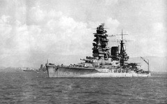 日本って海に囲まれてる国ではなのになんで自衛隊は戦艦作って防衛しないんや？