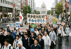もしかして日本人って戦争負けたから反省してるだけでは？