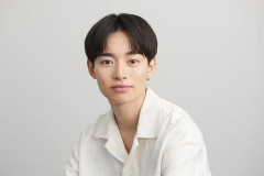 【悲報】良い歳こいて前髪でおでこ隠してるやつ