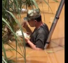 【ネパール大洪水】 中国軍「世界の皆さん見てください！洪水対応頑張ってます！」