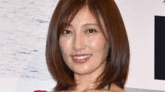 【画像】熊田曜子さん(44)「長女(13)の洋服を着て外出ちゃった」ﾊﾟｼｬｯ