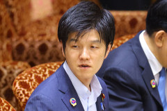 【悲報】鈴木農林水産大臣の働きかけによりコメ価格の高止まり確定ｗｗｗｗｗｗ