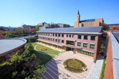 【悲報】同志社国際高校、ボート転落事件の引率教諭さん（50代）が自殺か？・・・・・・・・・