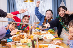 30過ぎて独身やと友達どどんどん疎遠になる現象あるよな