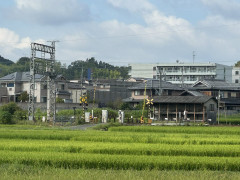 近鉄踏切で死亡の男性、辺野古事故の引率教諭か　自殺説が広がる （※画像あり）